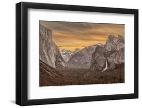 USA, California, Yosemite, Tunnel View-John Ford-Framed Photographic Print