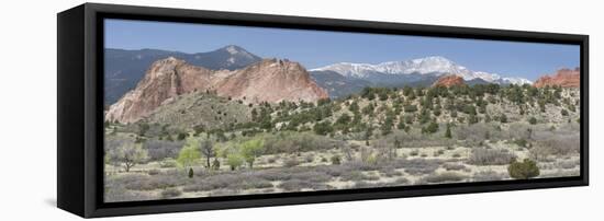 Usa, Colorado, Rockies, Rocky Mountains, Colorado Springs-Christian Heeb-Framed Stretched Canvas