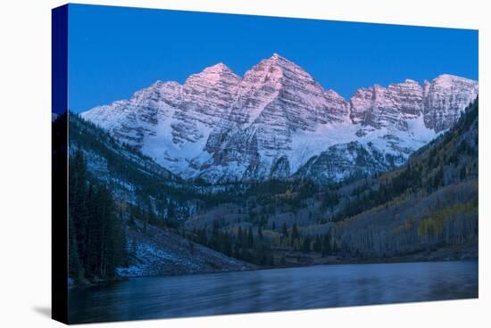 Usa, Colorado, Rocky Mountains, Aspen, Maroon Bells at Dawn-Christian Heeb-Stretched Canvas