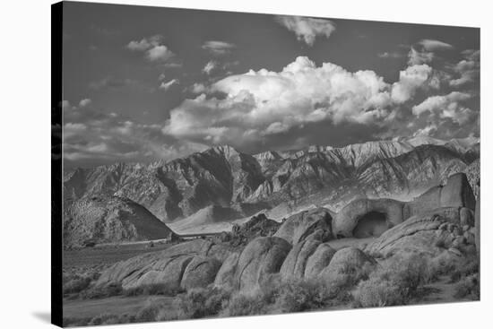 USA, Eastern Sierra, Alabama Hills-John Ford-Stretched Canvas