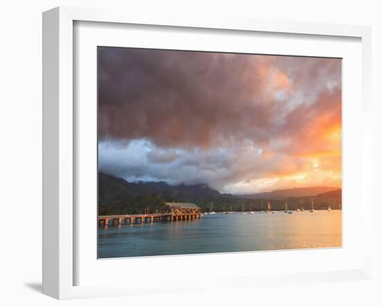 USA, Hawaii, Kauai, Hanalei Bay and Pier-Michele Falzone-Framed Photographic Print