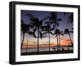 USA, Hawaii, Oahu, Honolulu, Waikiki Beach, Kapiolani Park-Michele Falzone-Framed Premium Photographic Print