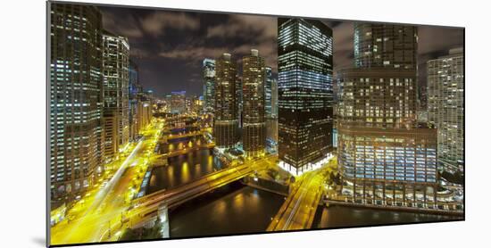 Usa, Illinois, Chicago, Downtown West Wacker Drive and Chicago River-Gavin Hellier-Mounted Photographic Print