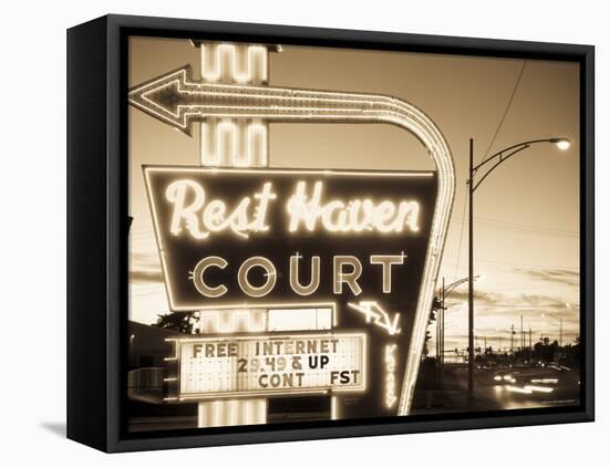 USA, Missouri, Route 66, Springfield, Rest Haven Court Motel-Alan Copson-Framed Stretched Canvas