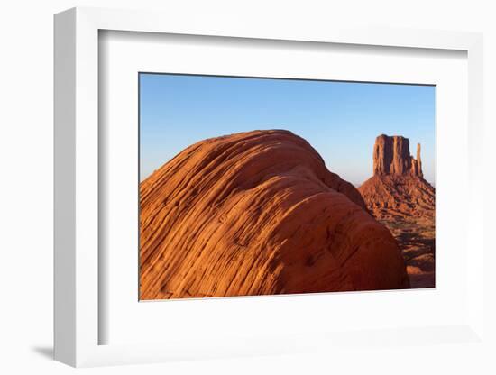 USA, Monument Valley-Catharina Lux-Framed Photographic Print