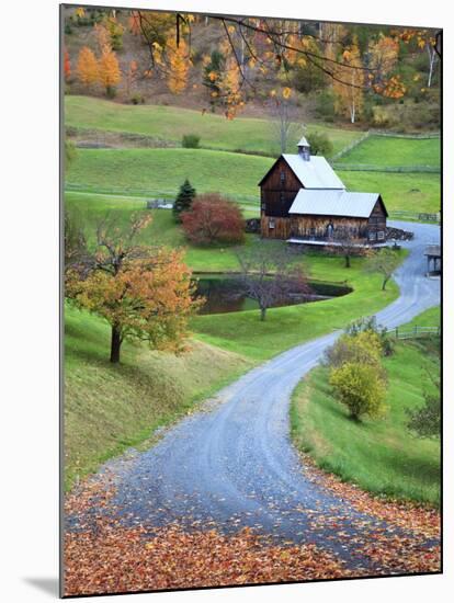 USA, New England, Vermont, Woodstock, Sleepy Hollow Farm in Autumn/Fall-Michele Falzone-Mounted Photographic Print