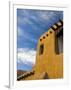 USA, New Mexico, Santa Fe, New Mexico Museum of Art, Traditional Adobe Construction-Alan Copson-Framed Photographic Print