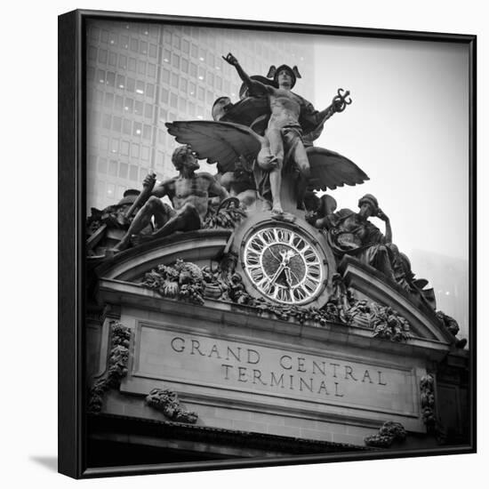 USA, New York City, Manhattan, Midtown, Grand Central Station-Alan Copson-Framed Photographic Print