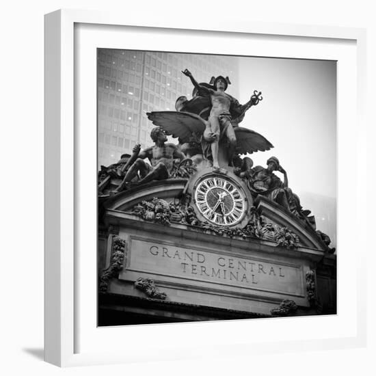 USA, New York City, Manhattan, Midtown, Grand Central Station-Alan Copson-Framed Photographic Print