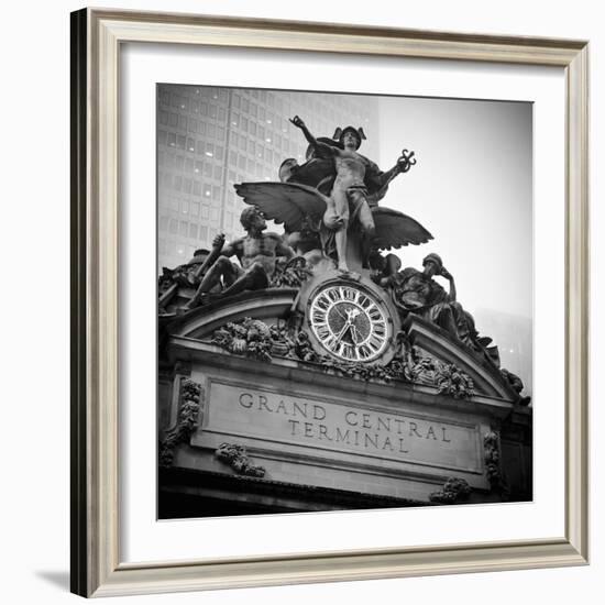 USA, New York City, Manhattan, Midtown, Grand Central Station-Alan Copson-Framed Photographic Print