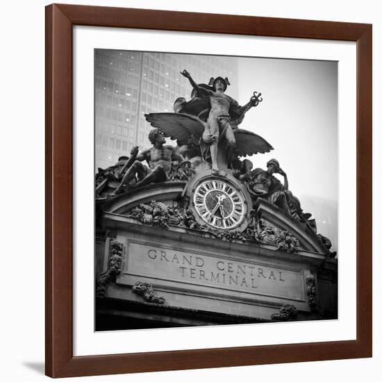 USA, New York City, Manhattan, Midtown, Grand Central Station-Alan Copson-Framed Photographic Print