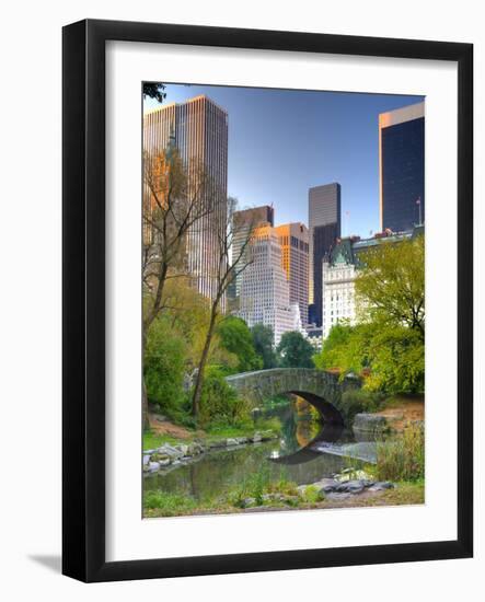 USA, New York, Manhattan, Central Park, the Pond-Alan Copson-Framed Photographic Print