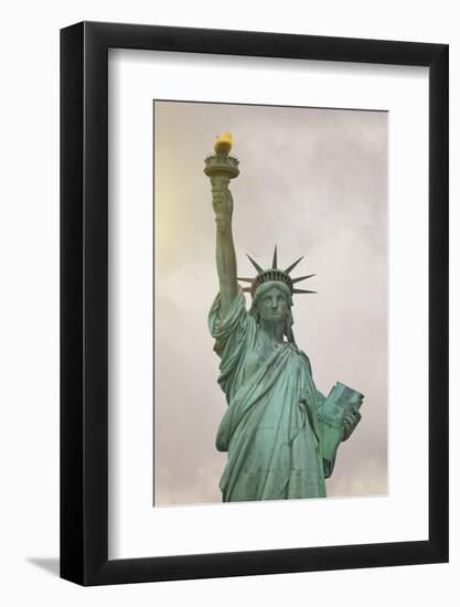 Usa, New York, New York City, Statue of Liberty National Monument-Michele Falzone-Framed Photographic Print