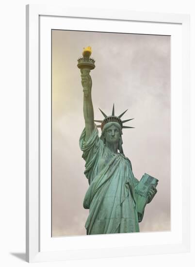 Usa, New York, New York City, Statue of Liberty National Monument-Michele Falzone-Framed Photographic Print
