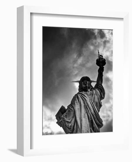 USA, New York, Statue of Liberty-Alan Copson-Framed Photographic Print