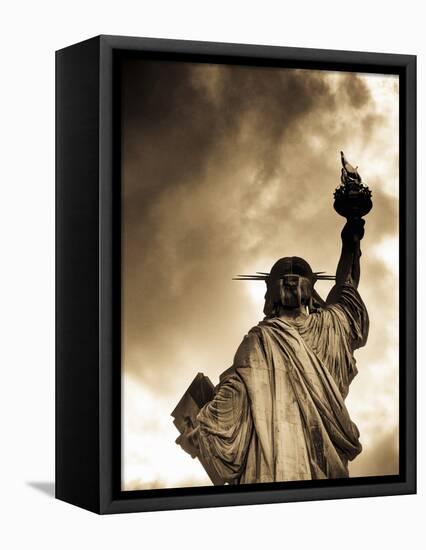 USA, New York, Statue of Liberty-Alan Copson-Framed Stretched Canvas