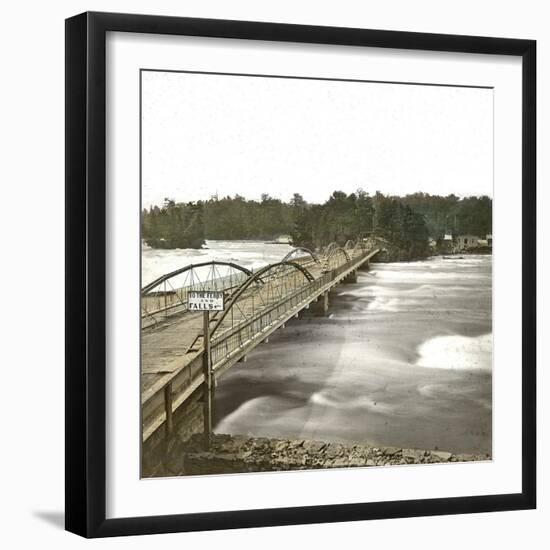 Usa,-Niagara Falls, the Bridge Above the Rapids-Leon, Levy et Fils-Framed Photographic Print