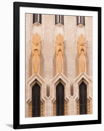 USA, Oklahoma, Tulsa, Boston Avenue United Methodist Church, Art-deco Skyscraper Church-Walter Bibikow-Framed Photographic Print