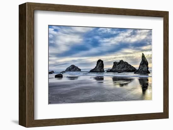 USA, Oregon, Bandon, Beach-Joe Restuccia III-Framed Photographic Print