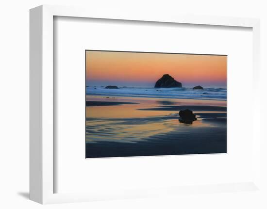 USA, Oregon, Bandon. Sunset on Face Rock sea stack.-Jaynes Gallery-Framed Photographic Print