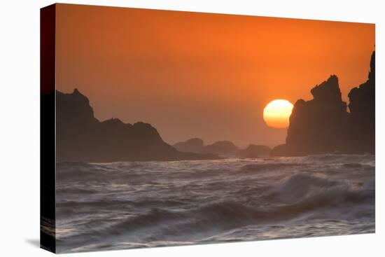USA, Oregon, Bandon. Sunset on sea stacks and ocean.-Jaynes Gallery-Stretched Canvas
