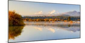 USA, Oregon, Bend. Black Butte Ranch, fall foliage and Cascade Mountains-Hollice Looney-Mounted Photographic Print