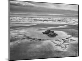 USA, Oregon, Coast Bandon Beach Rocks-John Ford-Mounted Photographic Print