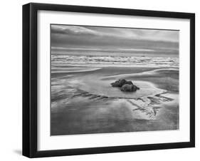 USA, Oregon, Coast Bandon Beach Rocks-John Ford-Framed Premium Photographic Print