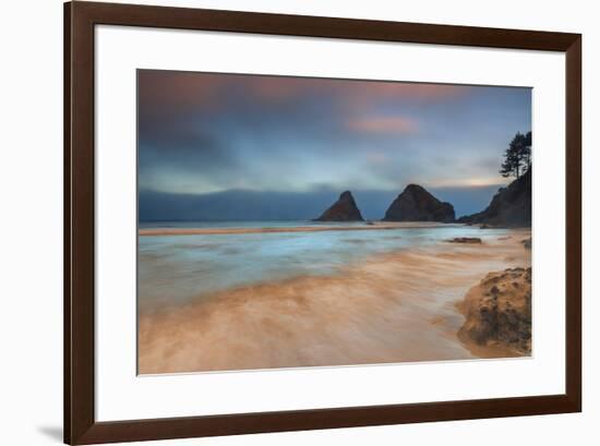 USA, Oregon, Florence. Sunrise on Heceta Beach.-Jaynes Gallery-Framed Premium Photographic Print