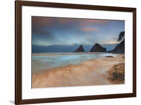 USA, Oregon, Florence. Sunrise on Heceta Beach.-Jaynes Gallery-Framed Premium Photographic Print