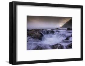 USA, Oregon. Thor's Well and ocean at sunset.-Jaynes Gallery-Framed Photographic Print