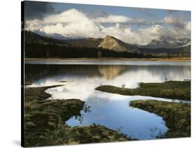Usa, Pacific Northwest, Mountain Scenic with a Lake-Christopher Talbot Frank-Stretched Canvas