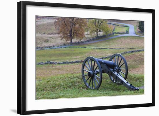 USA, Pennsylvania, Gettysburg, Battle of Gettysburg, Civil War Cannon-Walter Bibikow-Framed Photographic Print