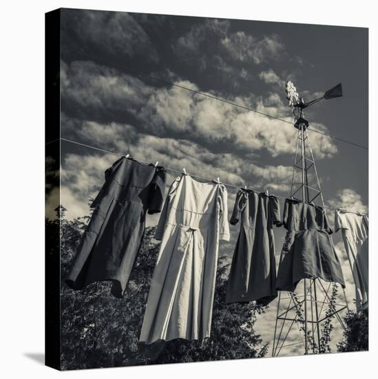 USA, Pennsylvania, Lancaster, Amish Farm and House Museum, Laundry-Walter Bibikow-Stretched Canvas