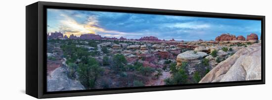 Usa, Utah, Canyonlands National Park, the Needles District, Chesler Park Trail-Alan Copson-Framed Stretched Canvas