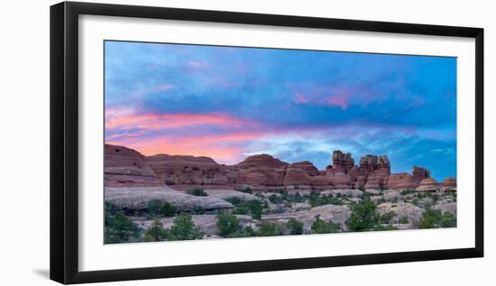 Usa, Utah, Canyonlands National Park, the Needles District, Chesler Park Trail-Alan Copson-Framed Photographic Print