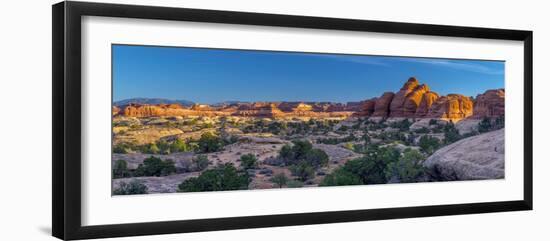 Usa, Utah, Canyonlands National Park, the Needles District, Chesler Park Trail-Alan Copson-Framed Photographic Print
