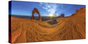 Usa, Utah, Moab, Arches National Park, Delicate Arch-Alan Copson-Stretched Canvas