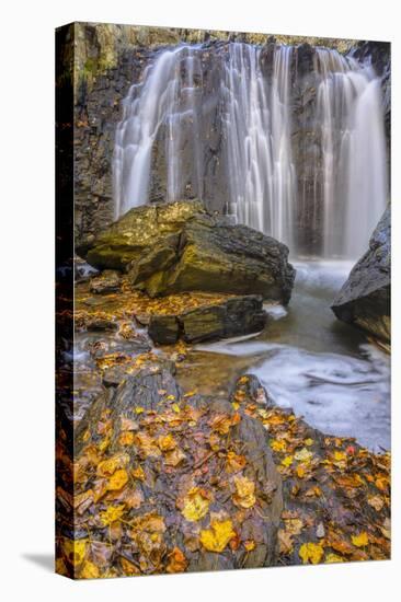 USA, Virginia, Mclean. Waterfall in Great Falls State Park-Jay O'brien-Stretched Canvas