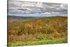 USA, Virginia, Shenandoah National Park, fall color-Hollice Looney-Stretched Canvas