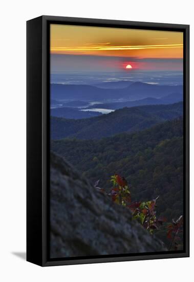 USA, Virginia, Shenandoah National Park, Sunrise along Skyline Drive in the Fall-Hollice Looney-Framed Stretched Canvas