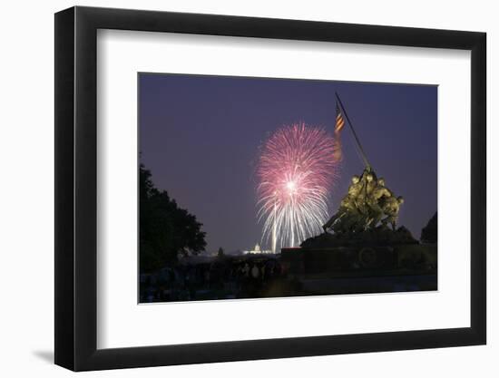 USA, Washington DC, DC, July 4 Fireworks Behind the Iwo Jima Memorial-Hollice Looney-Framed Photographic Print