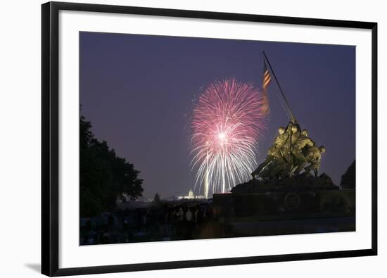 USA, Washington DC, DC, July 4 Fireworks Behind the Iwo Jima Memorial-Hollice Looney-Framed Photographic Print