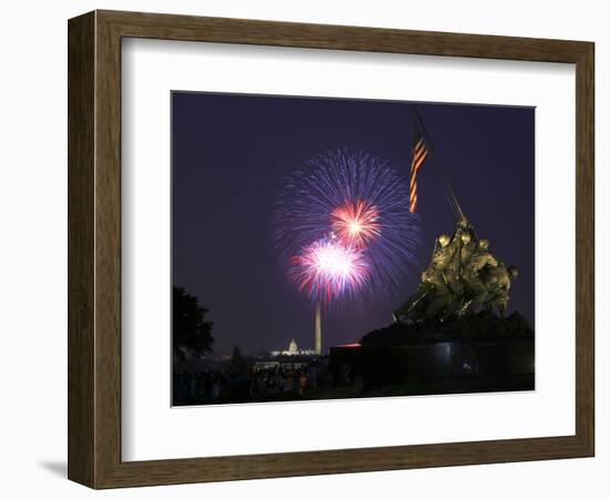 USA, Washington DC, DC, July 4 Fireworks Behind the Iwo Jima Memorial-Hollice Looney-Framed Photographic Print