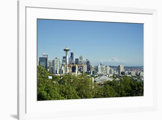 Usa, Washington State, Seattle. Queen Anne, Downtown view from Kerry Park, Mount Saint Helens in th-Michele Molinari-Framed Photographic Print