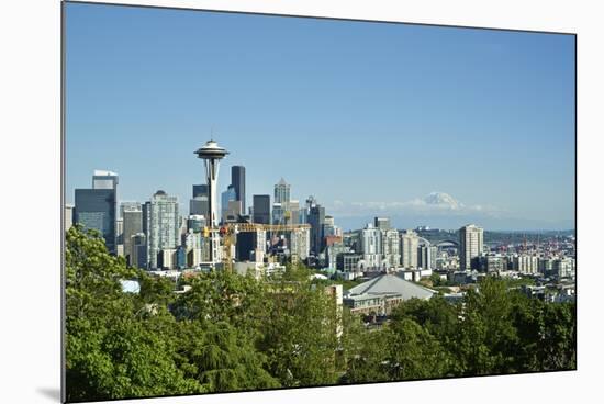 Usa, Washington State, Seattle. Queen Anne, Downtown view from Kerry Park, Mount Saint Helens in th-Michele Molinari-Mounted Photographic Print