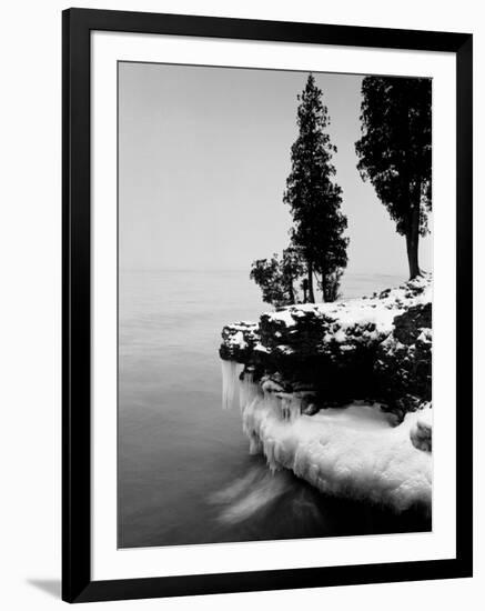 Usa, Wisconsin, Lake Michigan, Shore Scenic, Winter (B&W)-Alex L. Fradkin-Framed Photographic Print