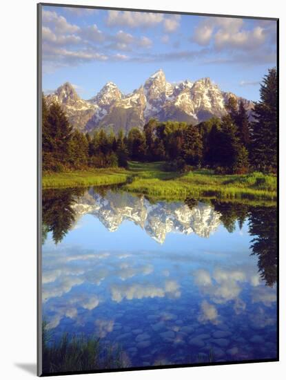 USA, Wyoming, Grand Teton Grand Tetons Reflect in Snake River-Jaynes Gallery-Mounted Photographic Print