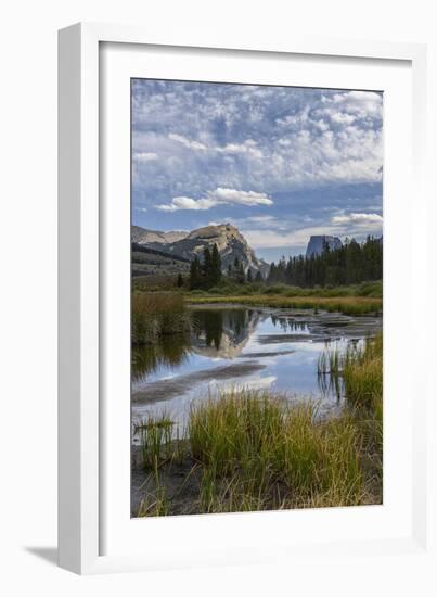 USA, Wyoming. White Rock Mountain and Squaretop Peak above Green River wetland-Howie Garber-Framed Photographic Print