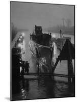 USS Peto Submarine Easing in to the Dock-Charles E^ Steinheimer-Mounted Photographic Print